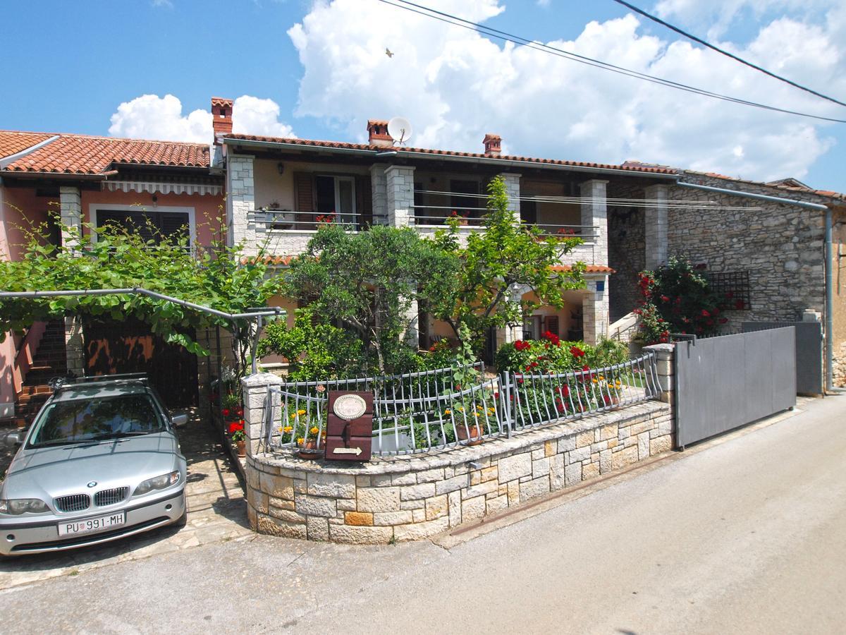 Apartments Vodnjanka 1656 מראה חיצוני תמונה